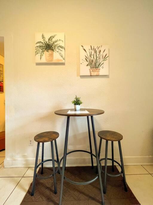 Cozy 1-Bedroom Rental In Miami Kültér fotó